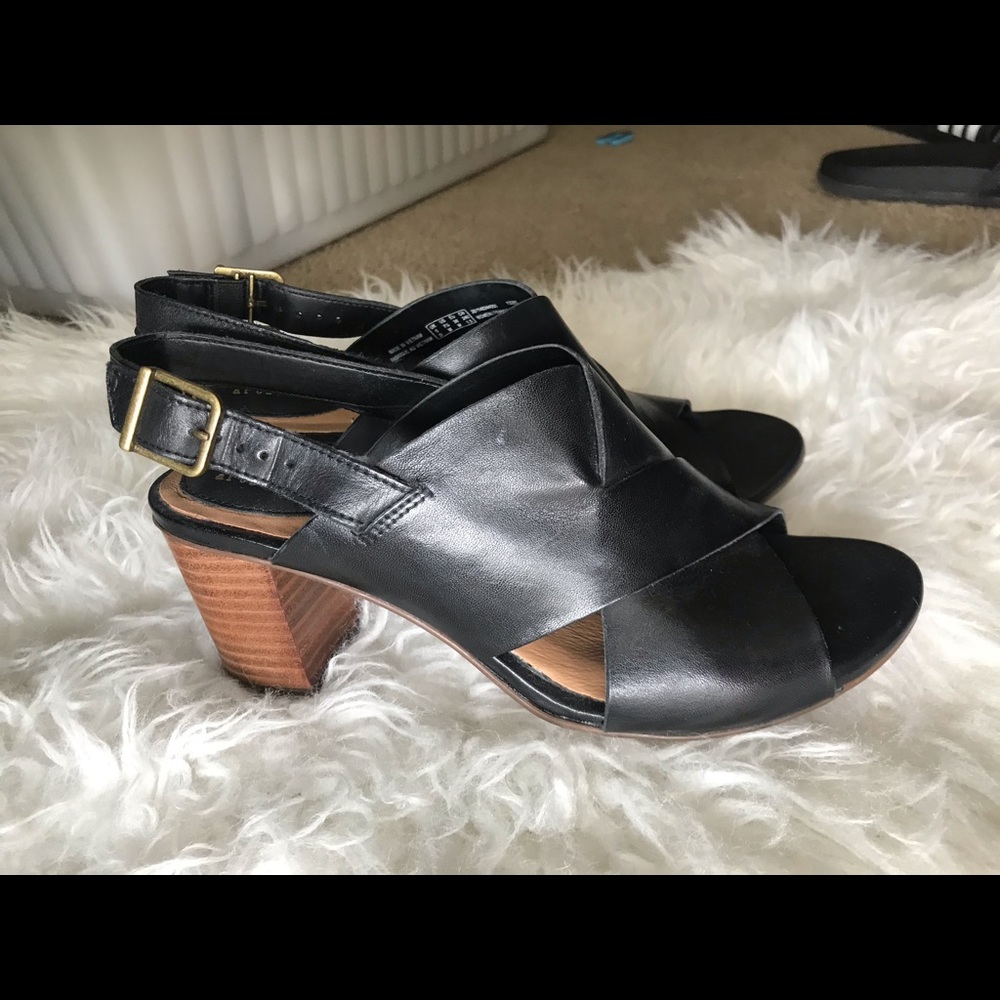 BRAND NEW Clarks Ralene Vive Sandal Black US 7.5